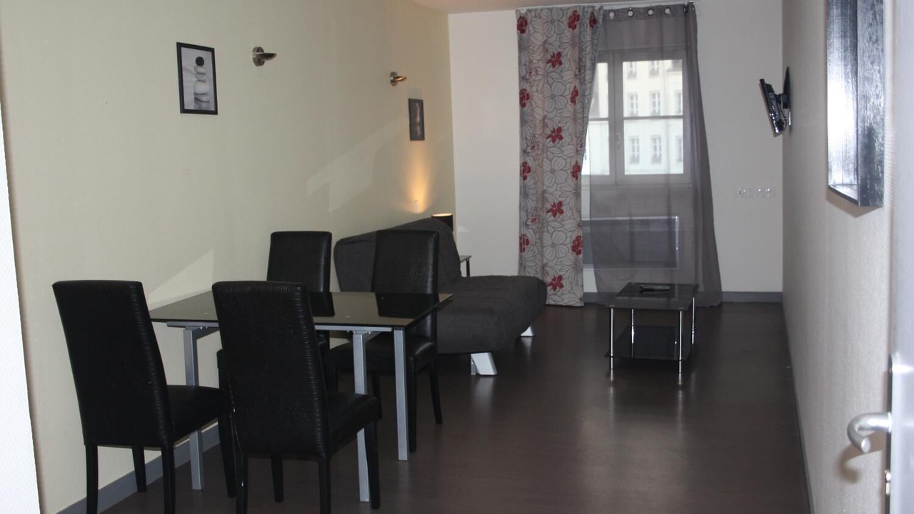 Photo of Bedroom in Montargis