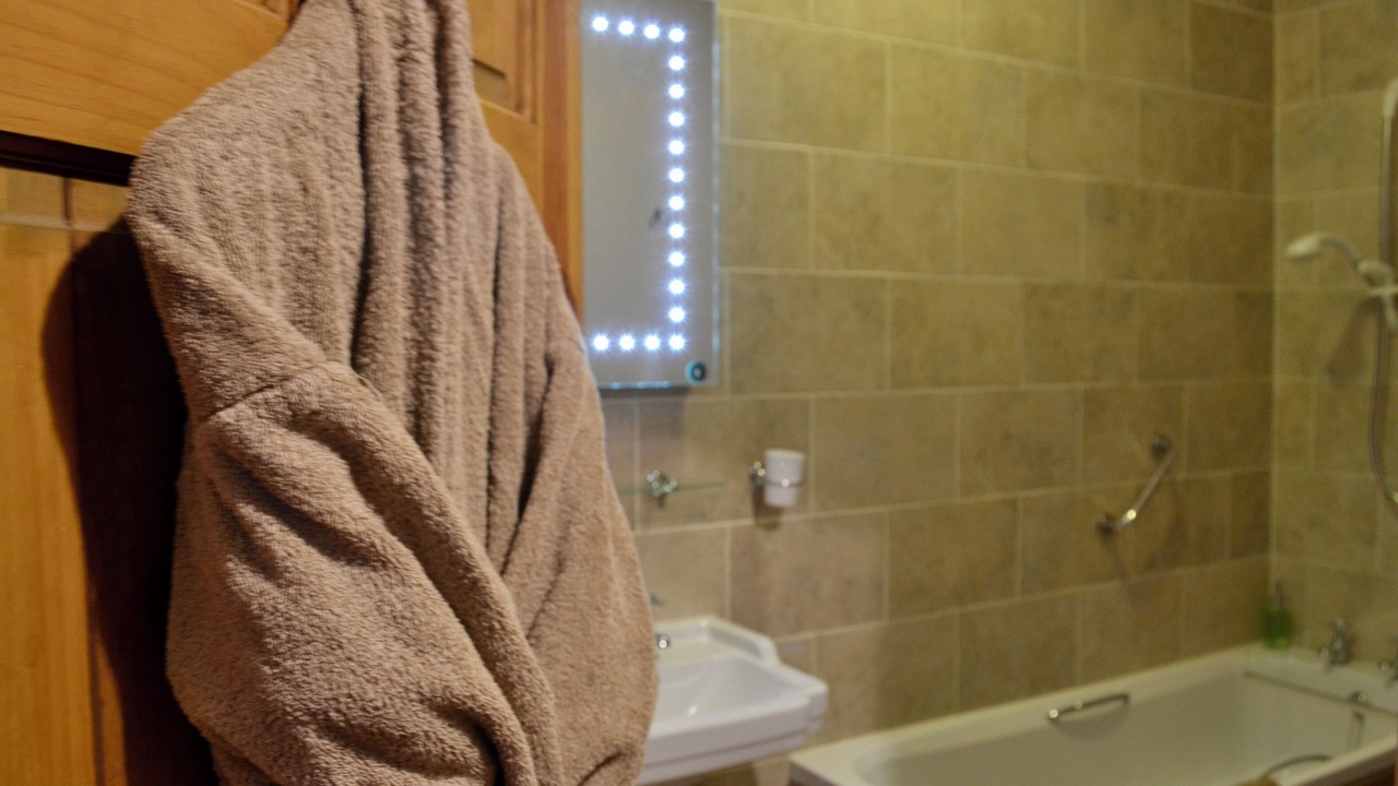 Photo of Others in Clows Top