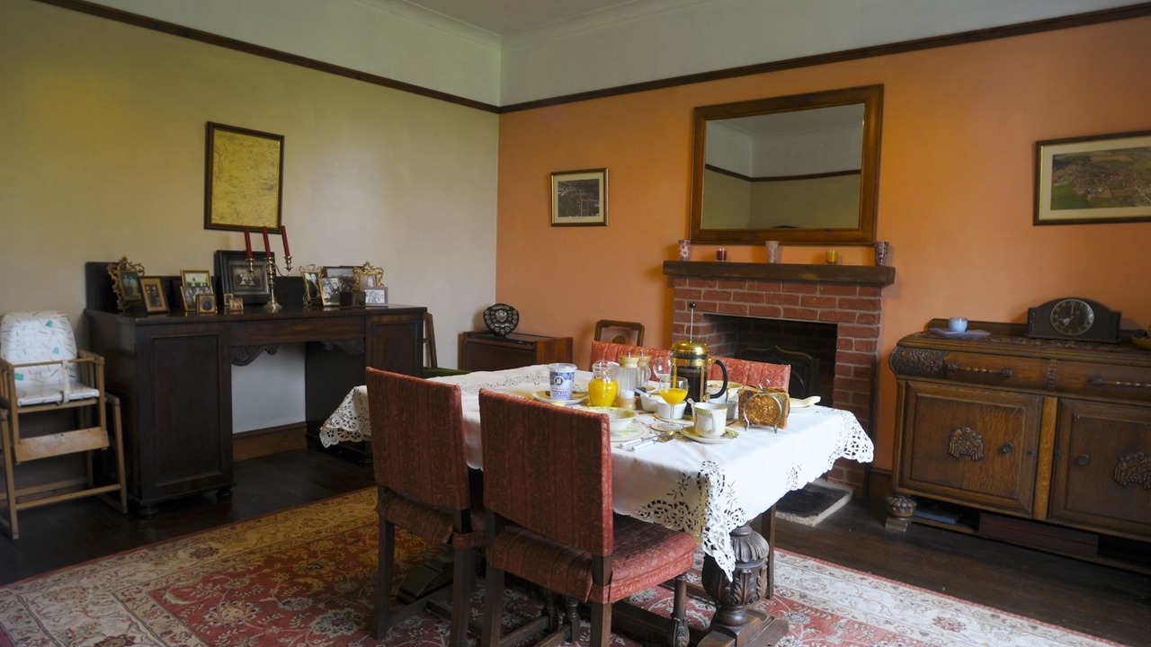 Photo of Others in Clows Top