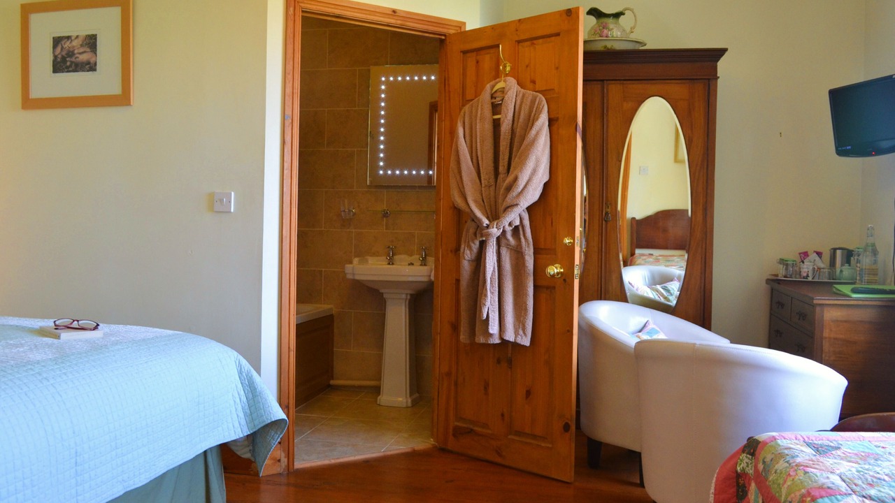 Photo of Others in Clows Top