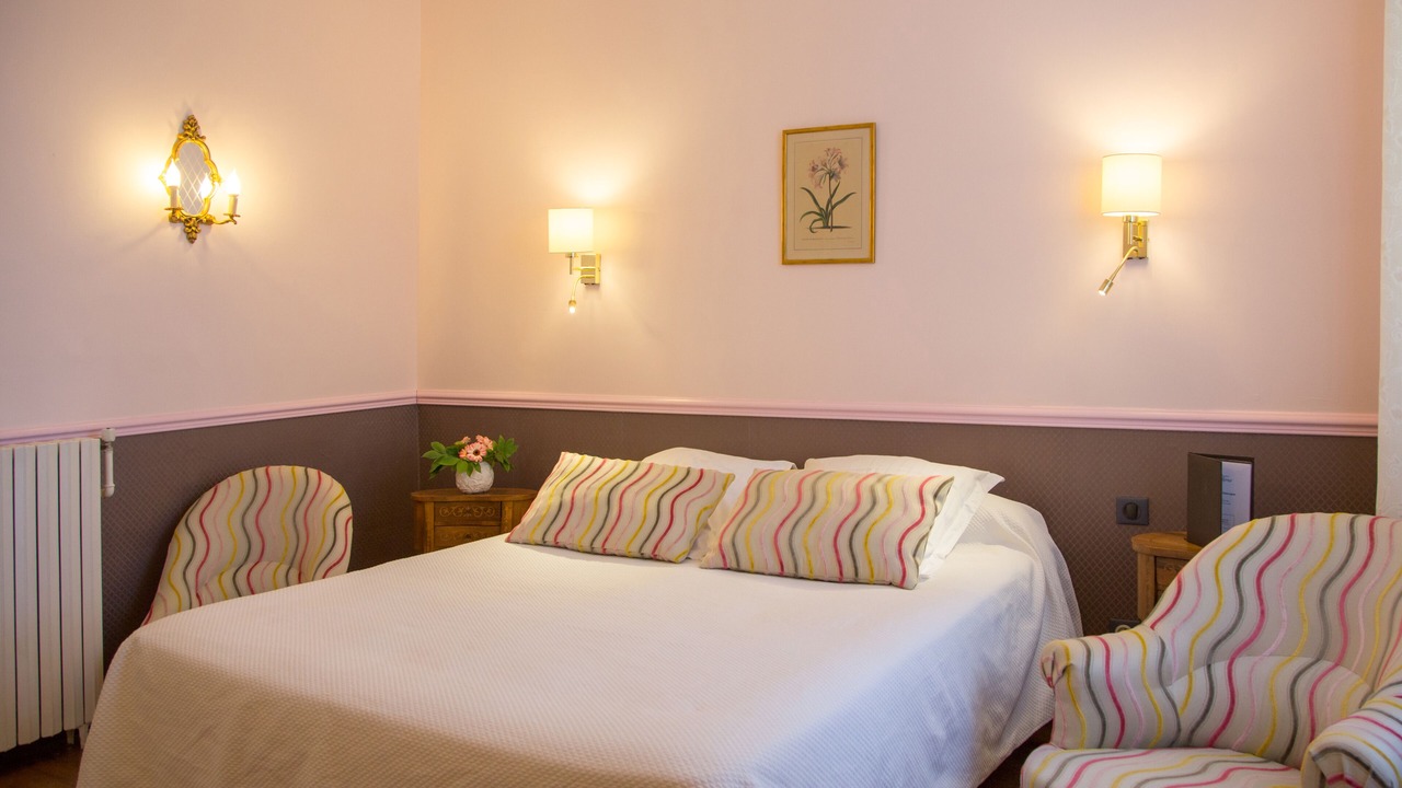 Photo of Bedroom in Cazaubon