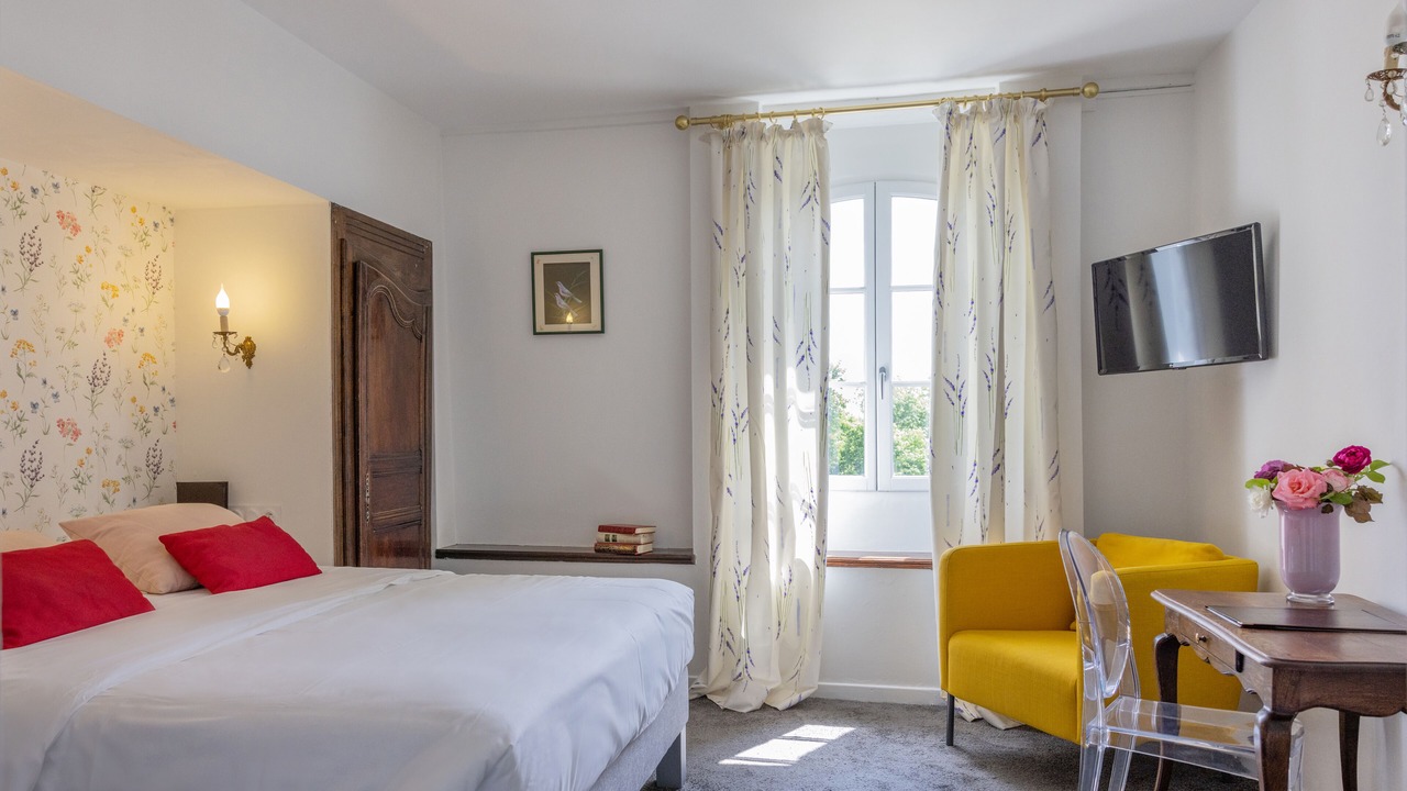 Photo of Bedroom in Cazaubon