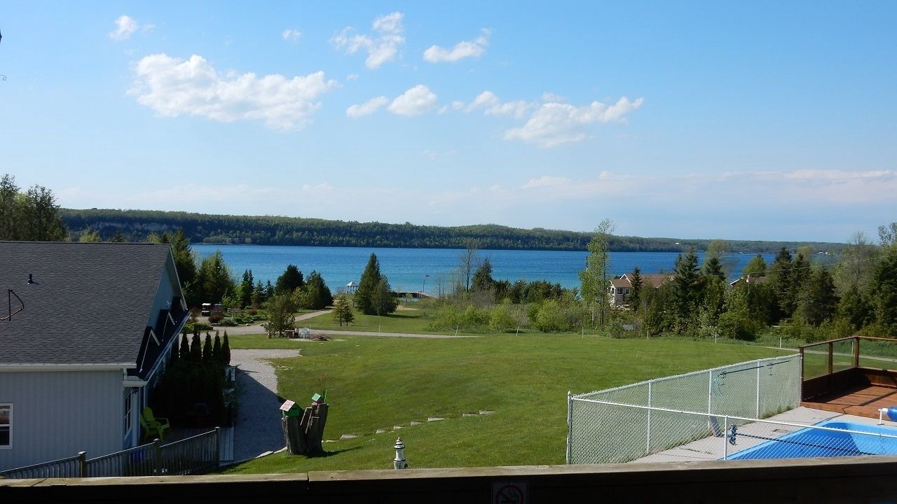 Photo of Patio Balcony in Wiarton