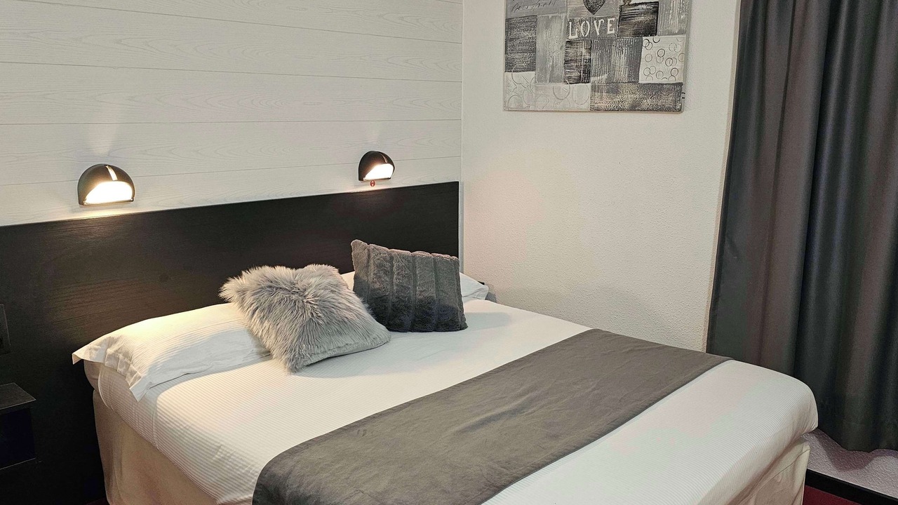 Photo of Bedroom in Le Sequestre