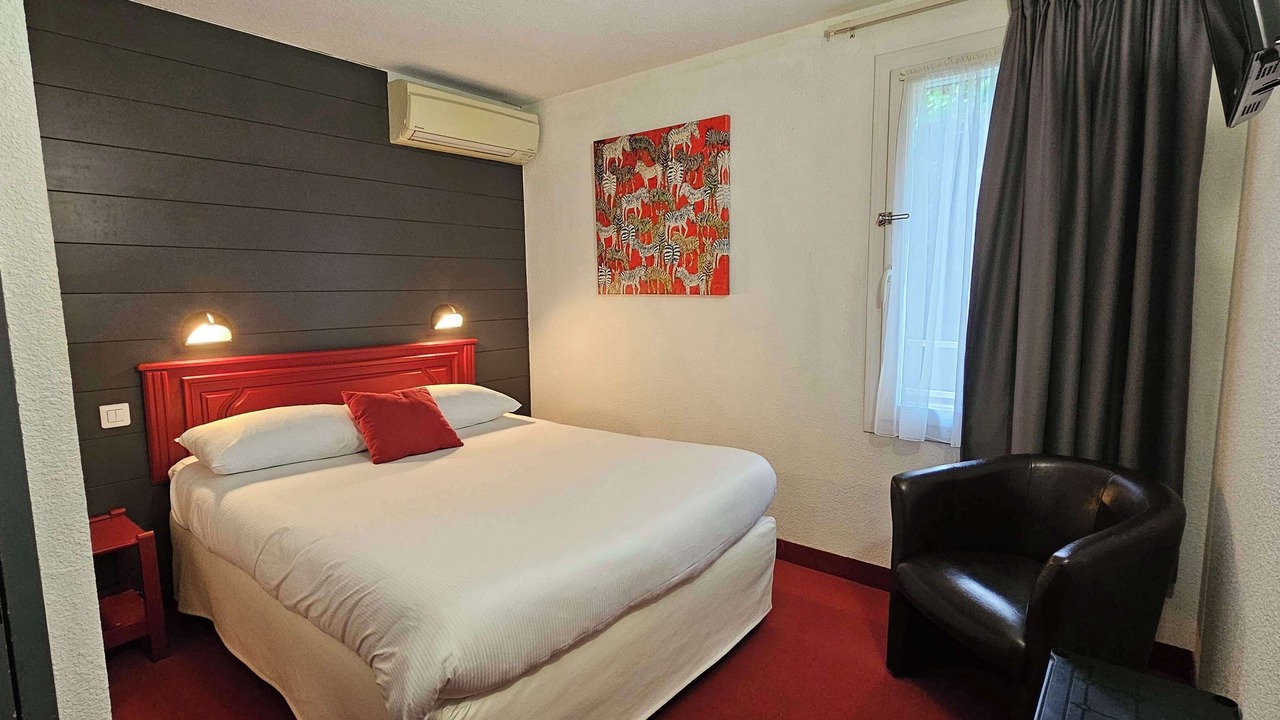 Photo of Bedroom in Le Sequestre