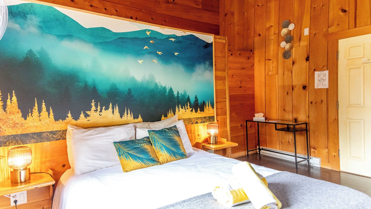Photo of Bedroom in Duhamel