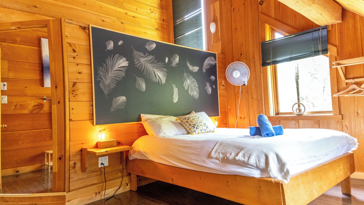 Photo of Bedroom in Duhamel