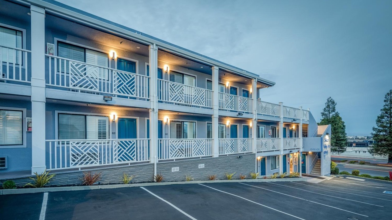 Photo of Others in Belmont