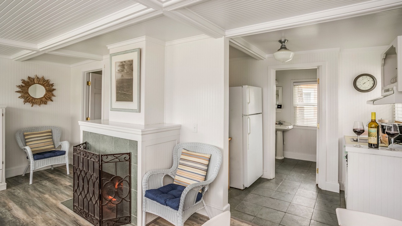 Photo of Others in Downtown Cannon Beach