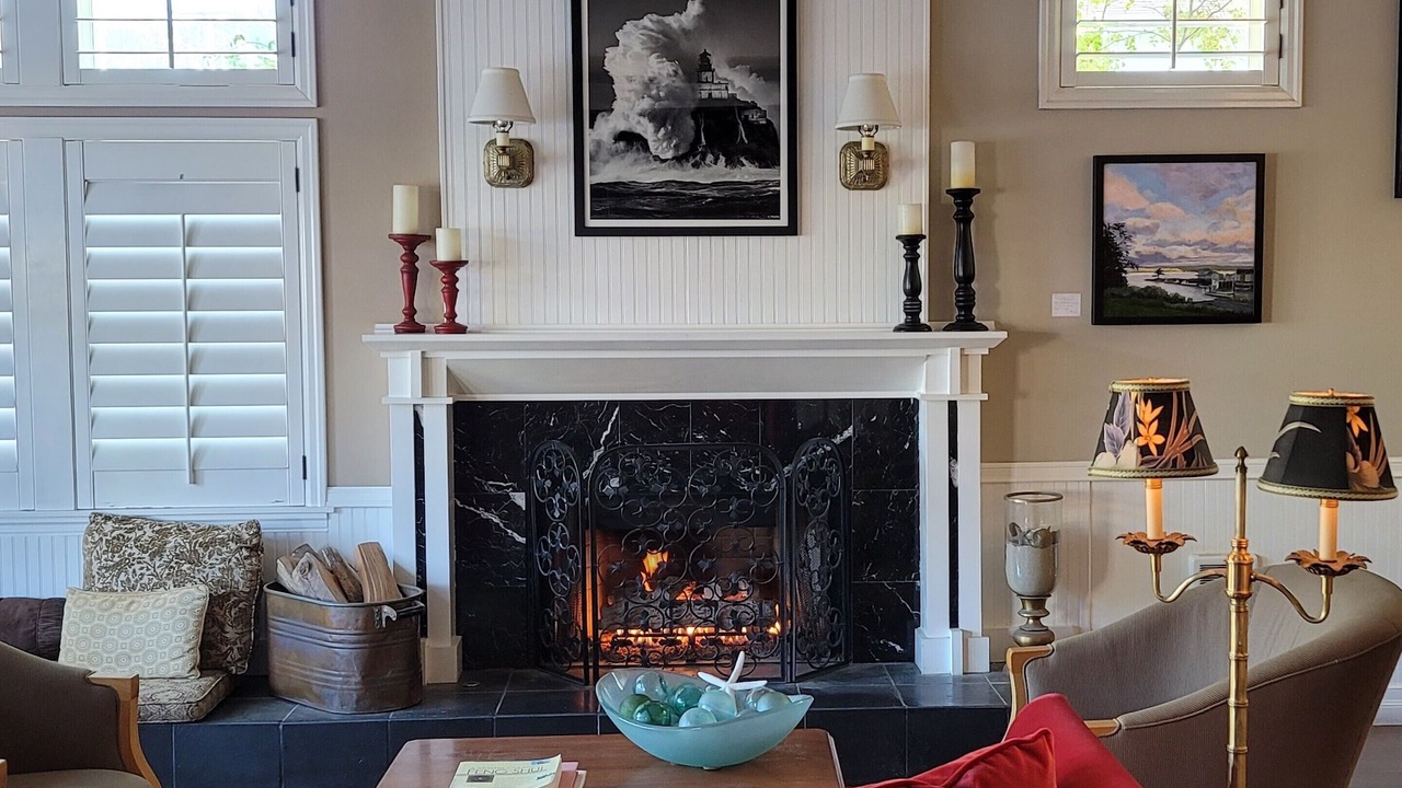 Photo of Others in Downtown Cannon Beach