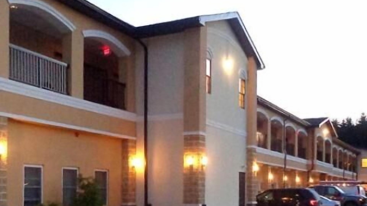 Photo of Outdoor in Garden View
