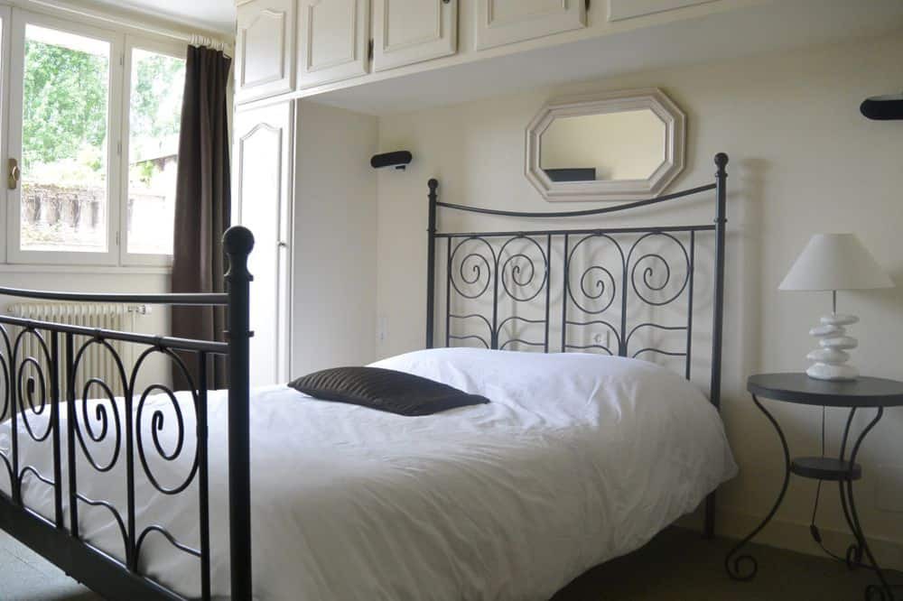 Photo of Bedroom in Louviers