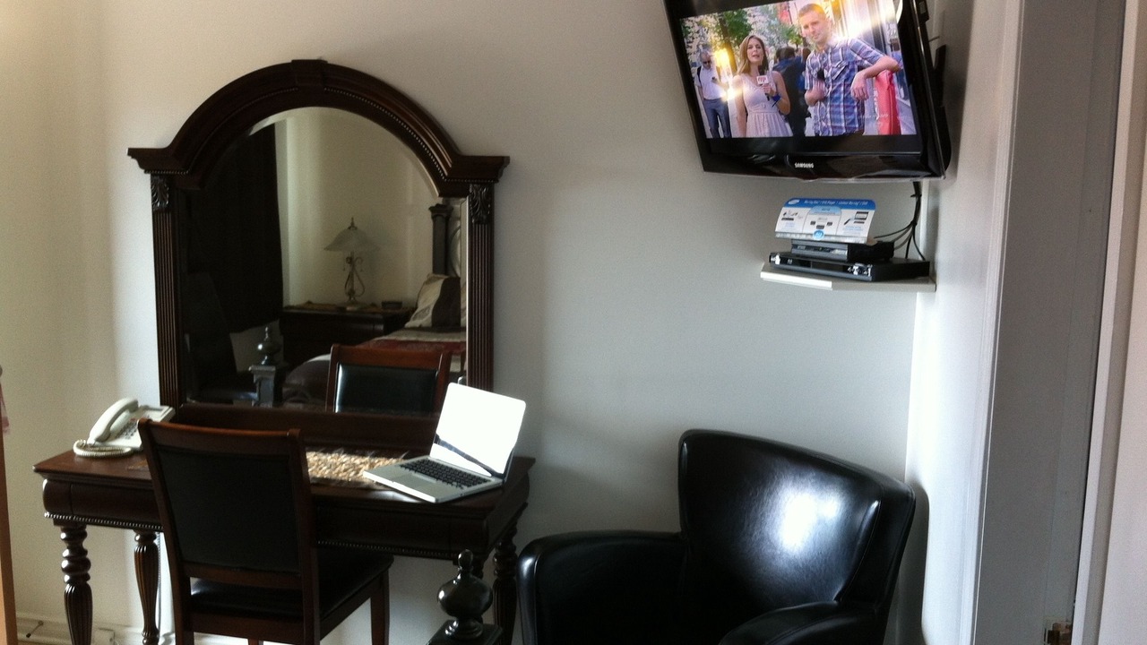 Photo of Bedroom in Downtown Gatineau