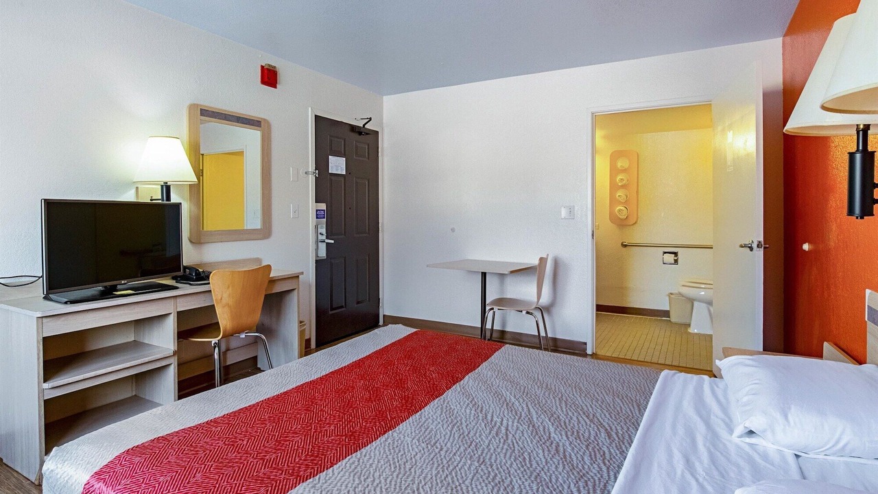 Photo of Bedroom in Palatine