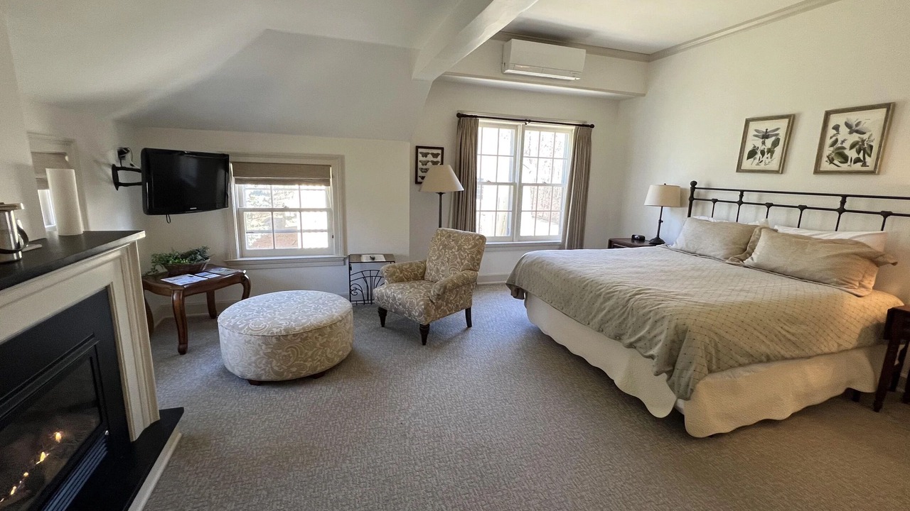Photo of Bedroom in Old Lyme