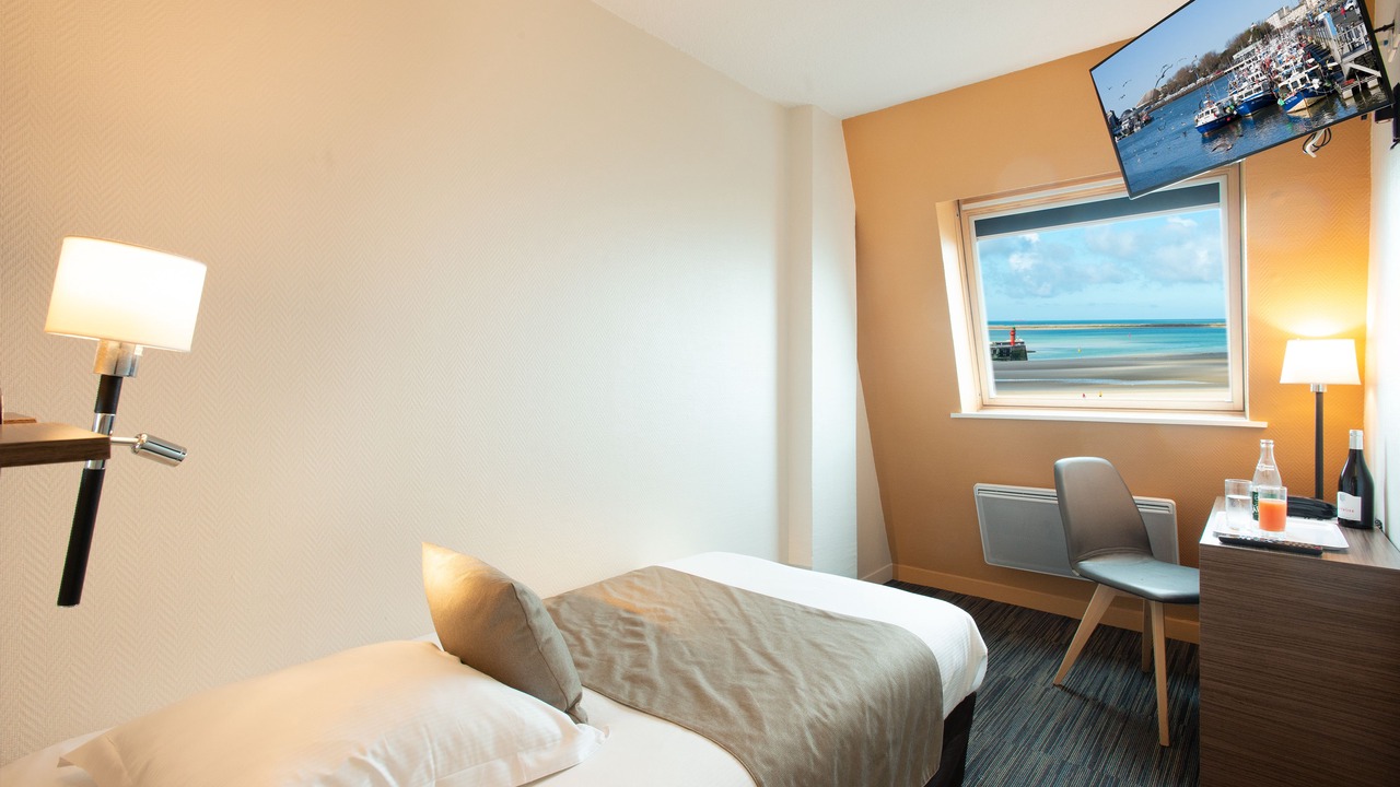 Photo of Bedroom in Boulogne-sur-Mer