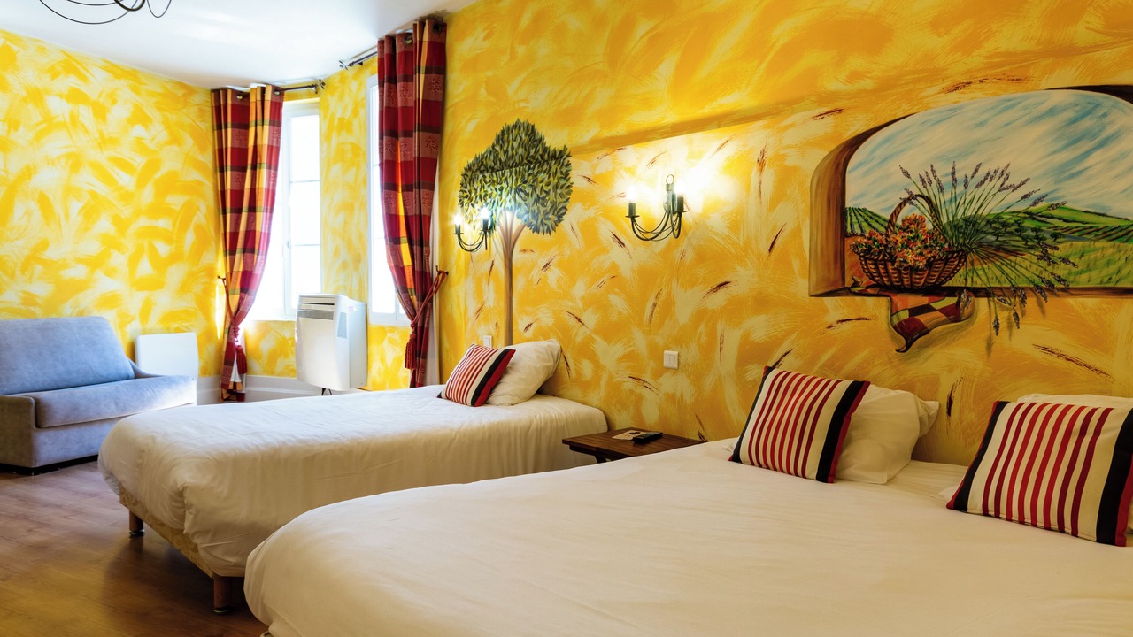 Photo of Bathroom in Libourne