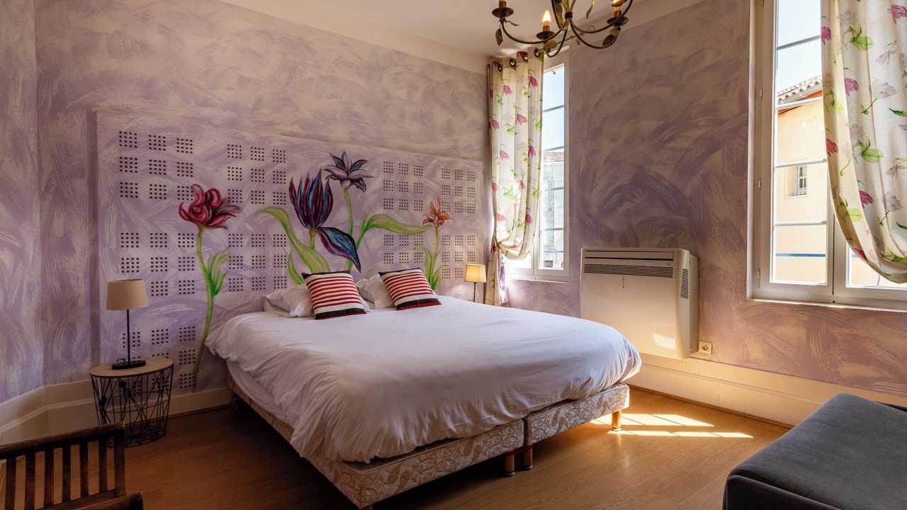 Photo of Bathroom in Libourne