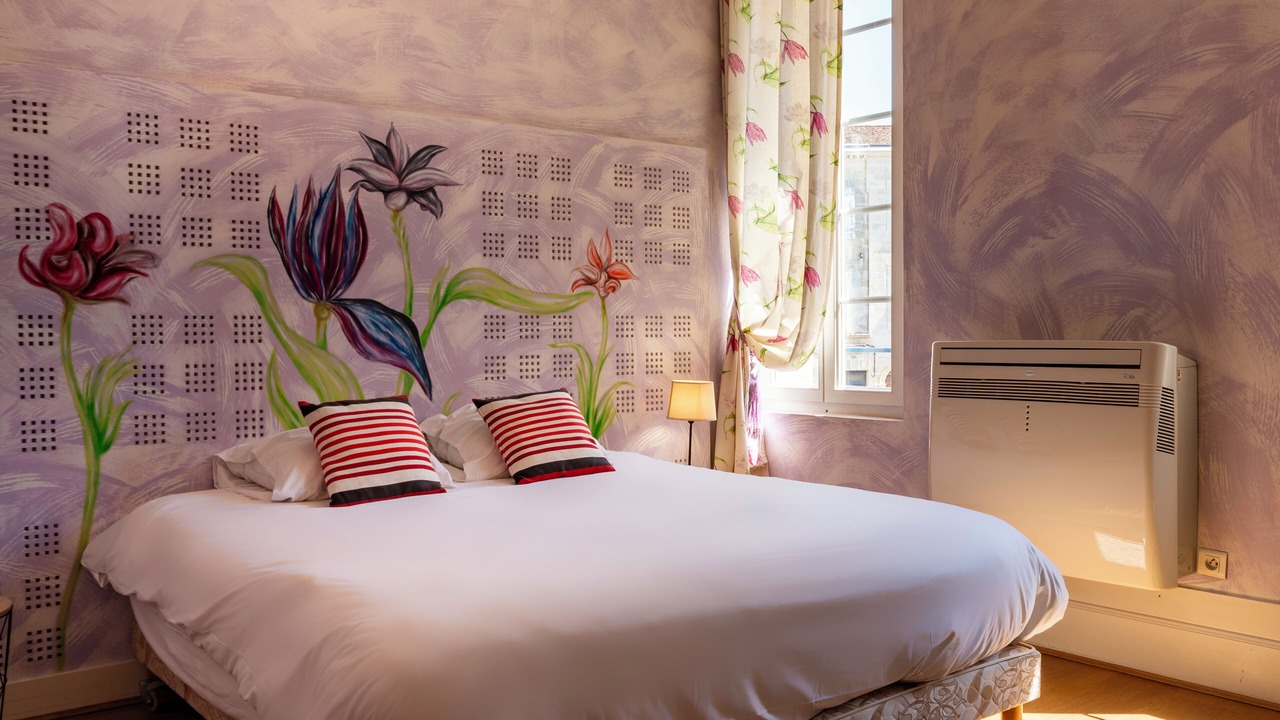 Photo of Bathroom in Libourne