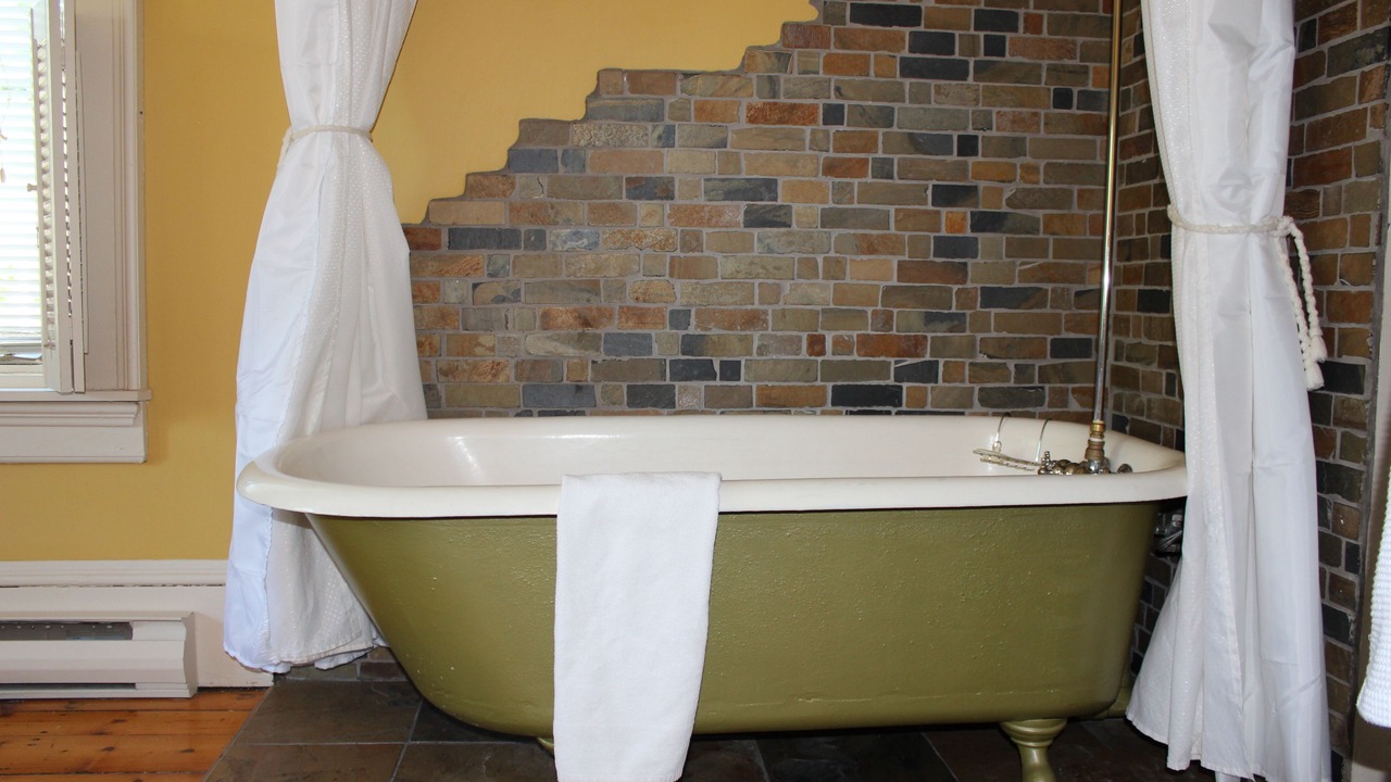 Photo of Bedroom in Magog