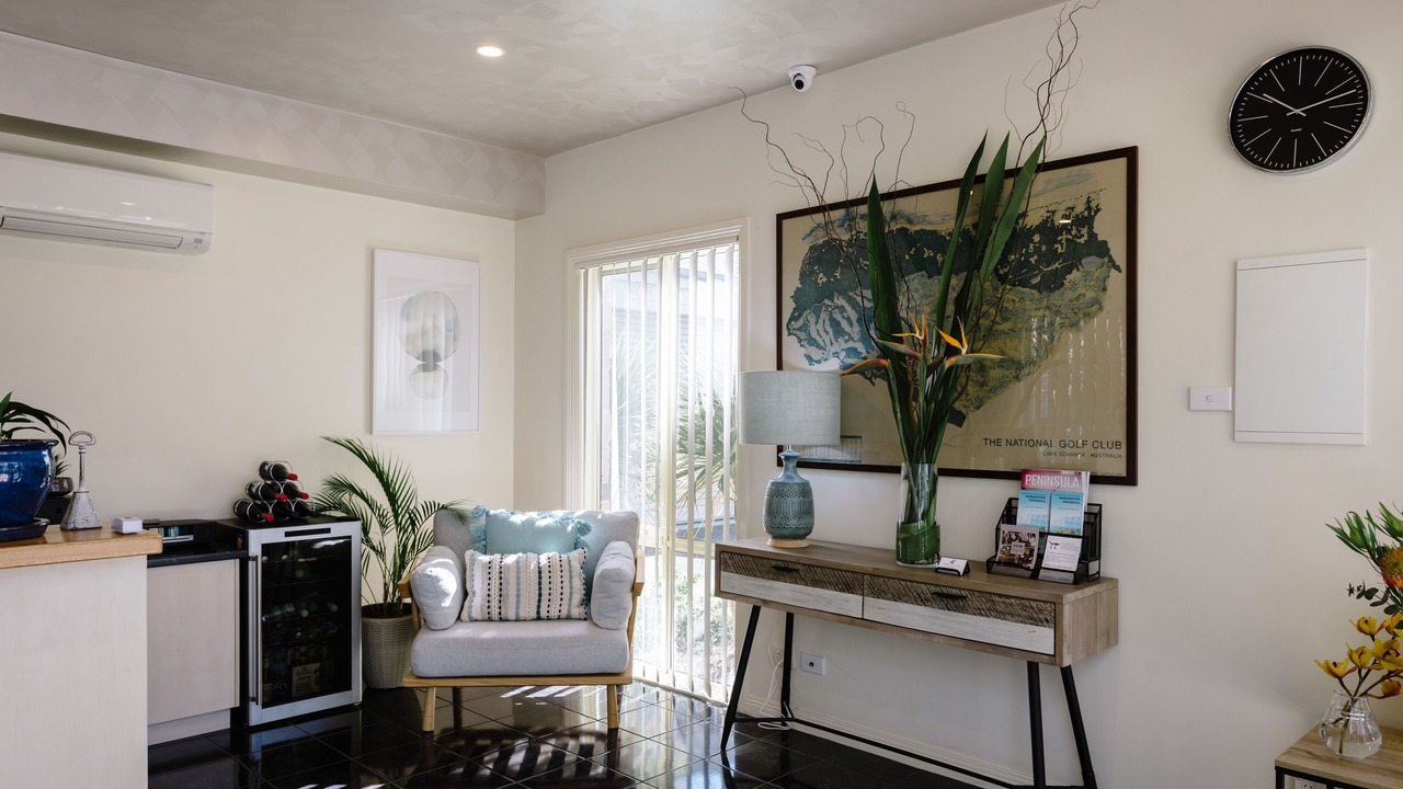 Photo of Others in Rosebud