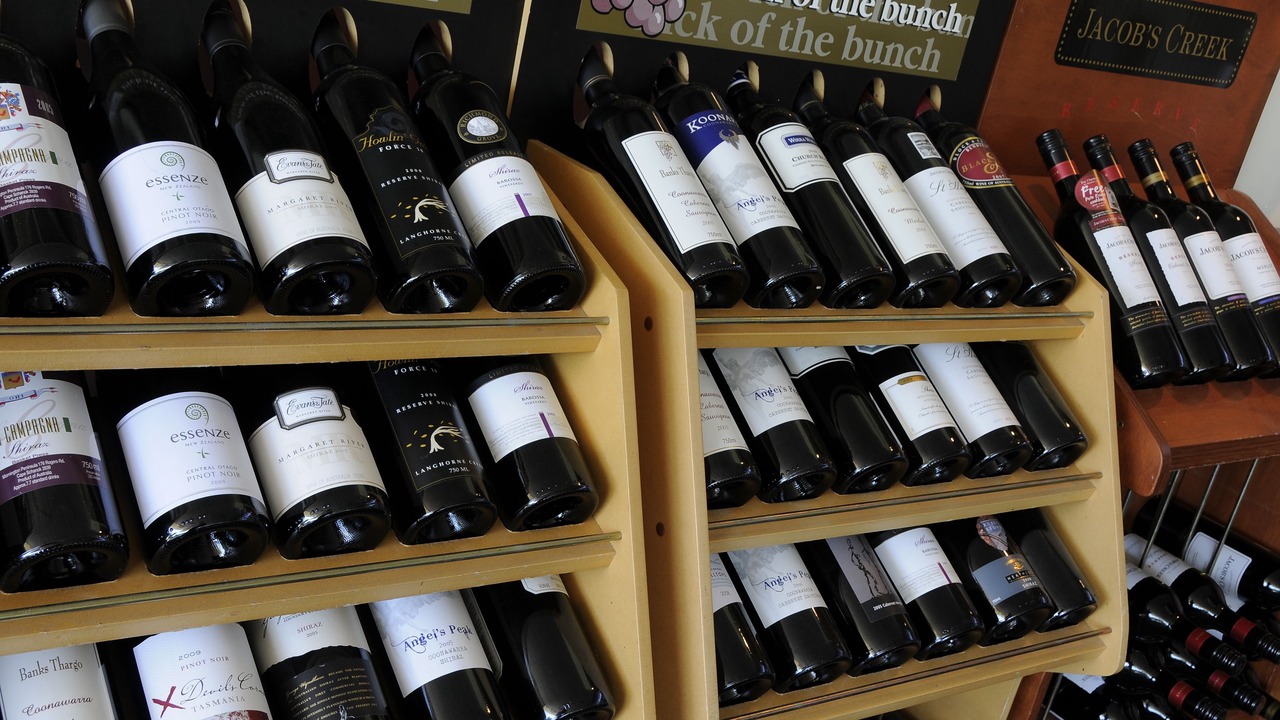 Photo of Others in Rosebud