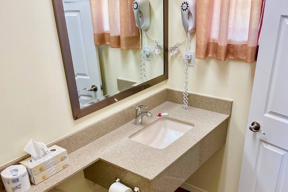 Photo of Bathroom in Balderson