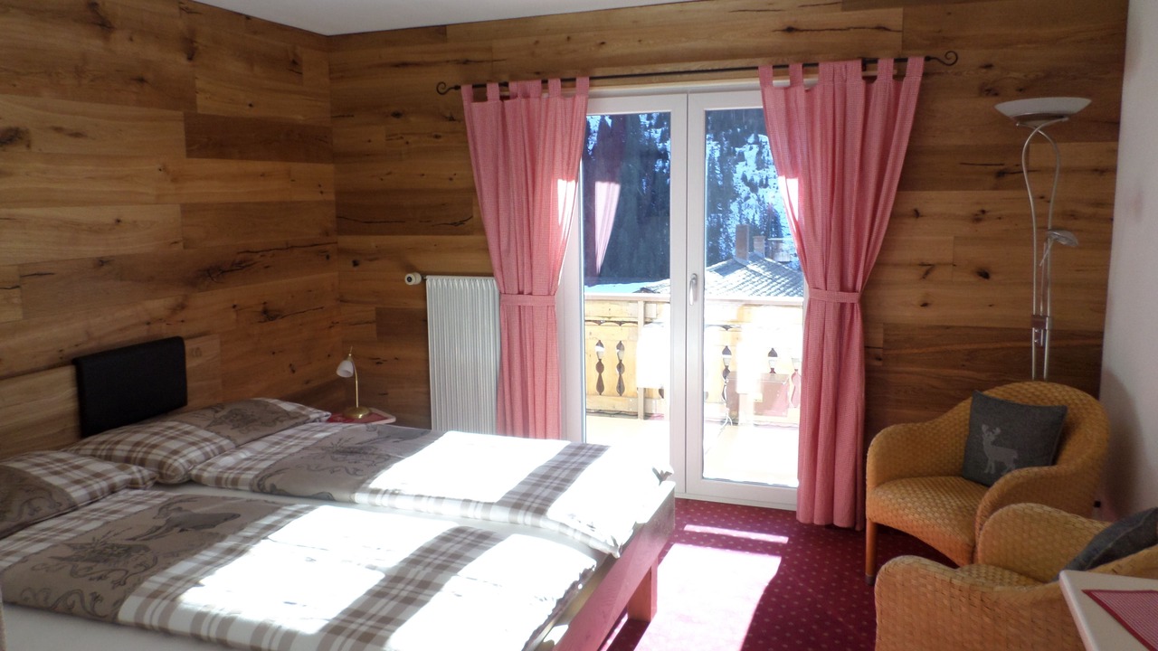 Photo of Bedroom in Sedrun