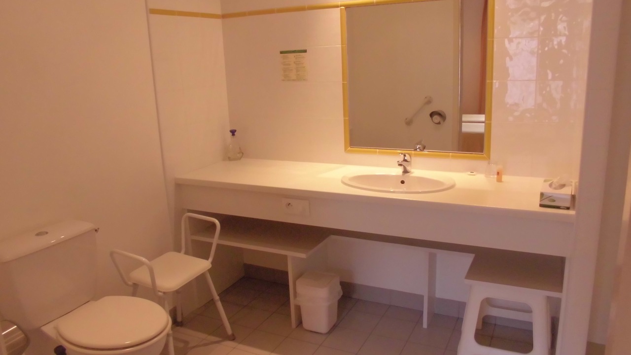 Photo of Bathroom in Aulnay