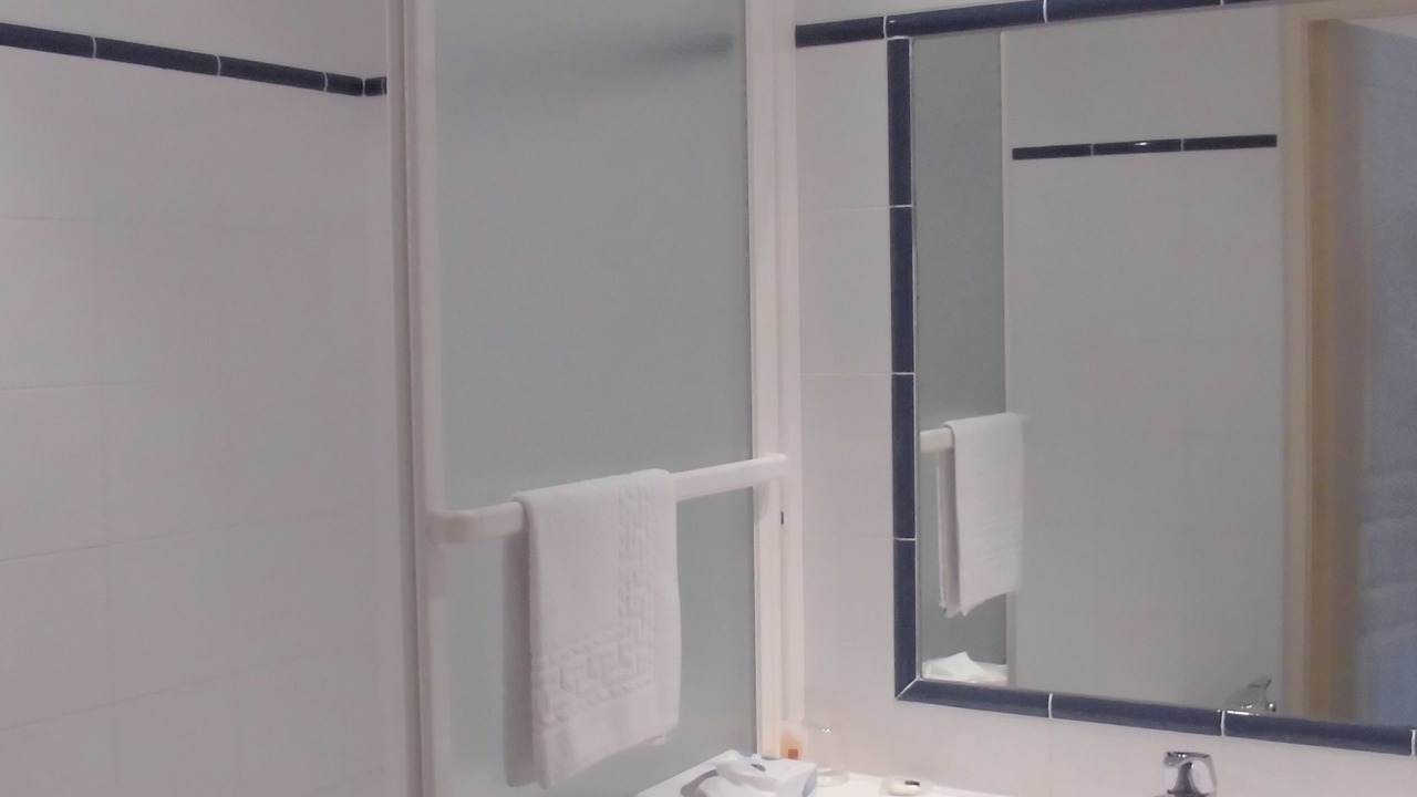 Photo of Bathroom in Aulnay