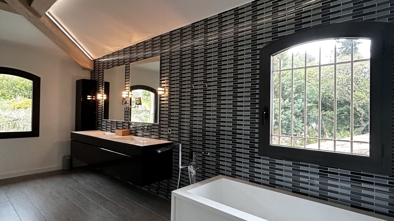 Photo of Bathroom in Ramatuelle