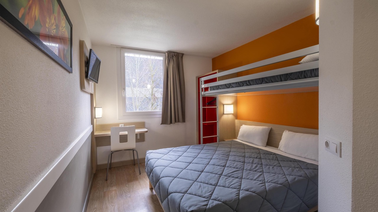Photo of Bedroom in Le Mesnil-Amelot