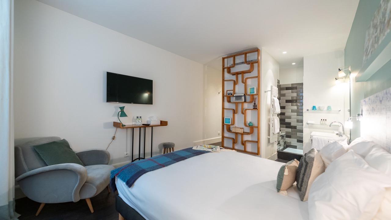 Photo of Bedroom in Saint-Merri