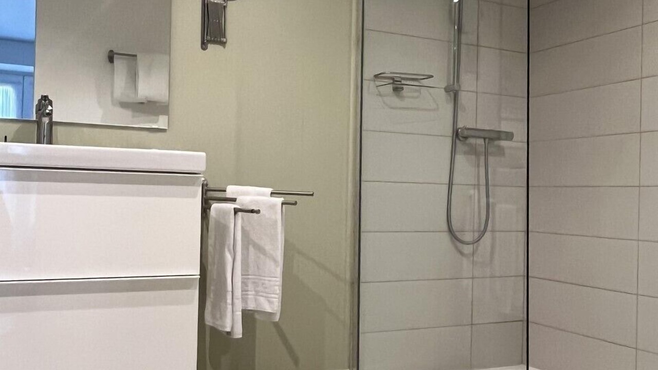 Photo of Bathroom in Meursault