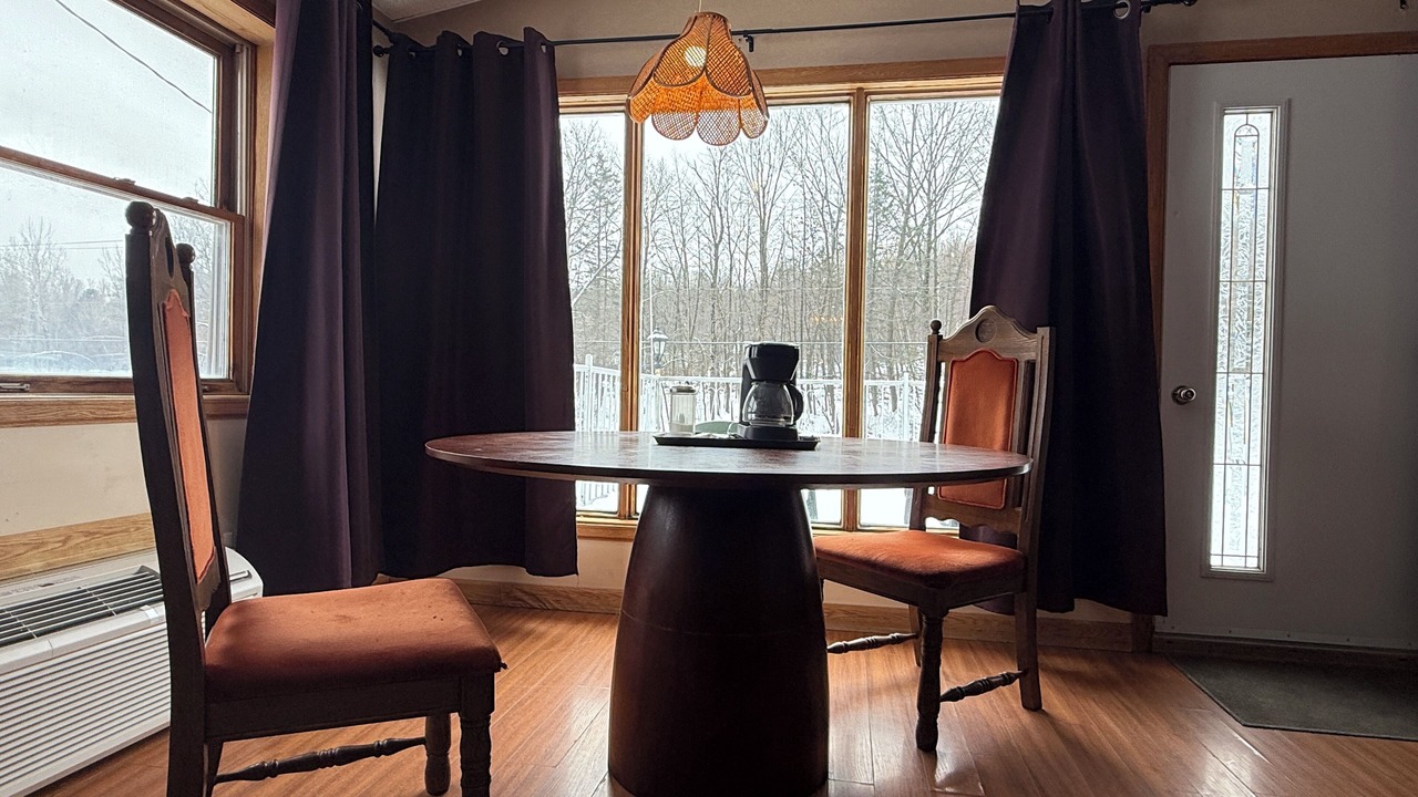 Photo of Livingroom in Sherbrooke