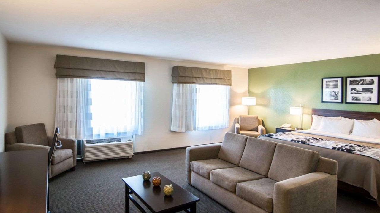Photo of Livingroom in Garden City