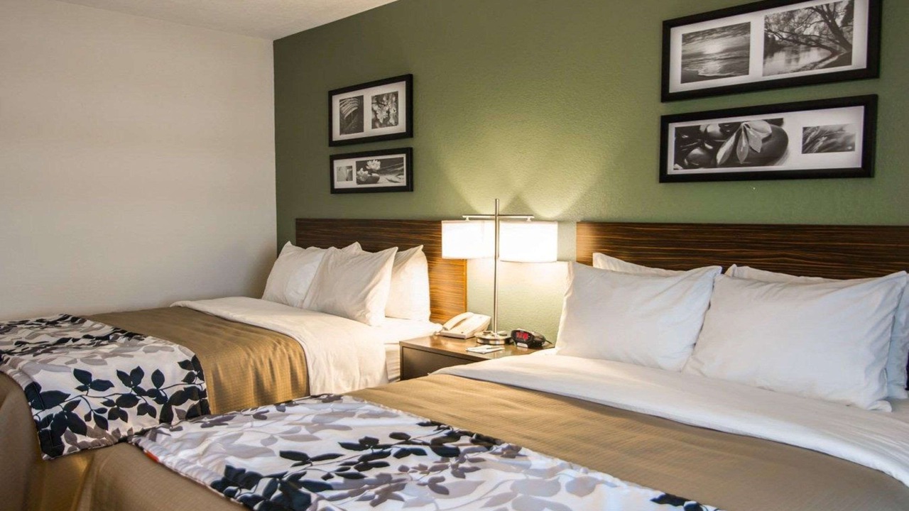 Photo of Bedroom in Garden City