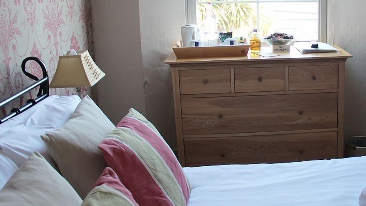 Photo of Bedroom in Lostwithiel