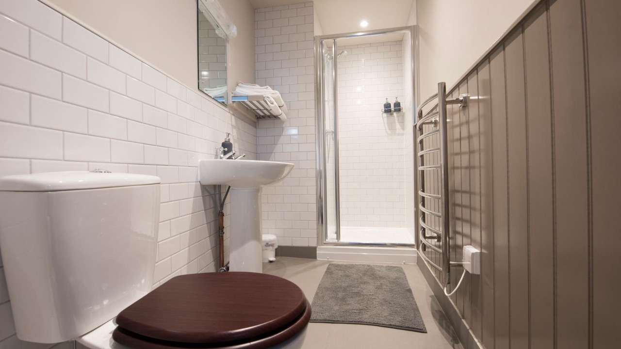 Photo of Bathroom in Heybridge