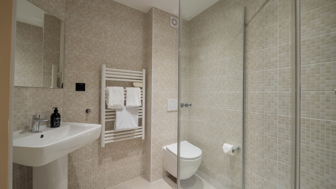 Photo of Bedroom in Clignancourt
