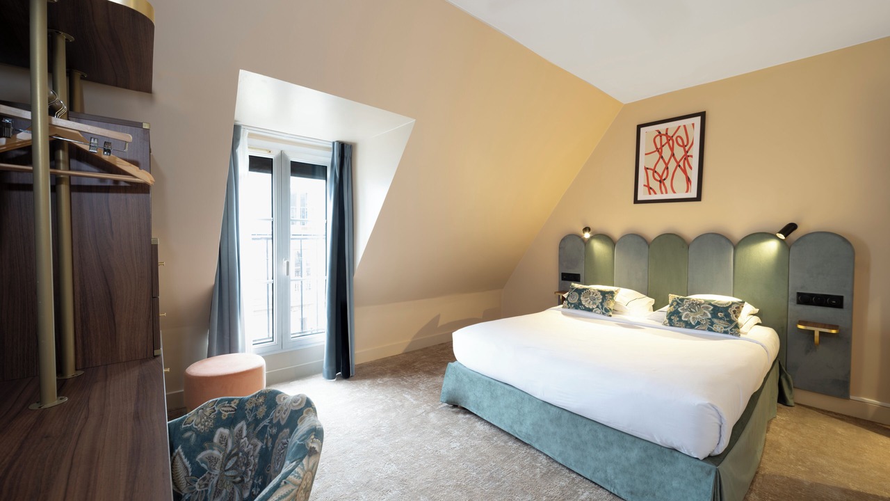 Photo of Bedroom in Clignancourt