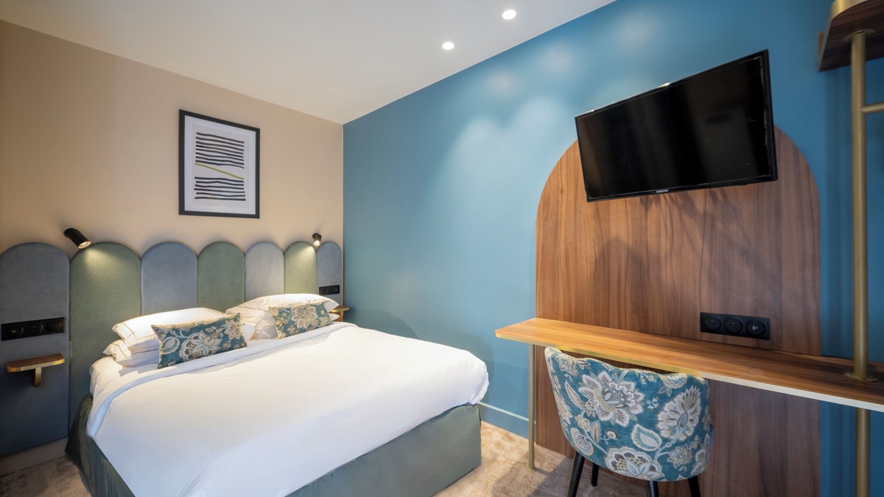 Photo of Bedroom in Clignancourt