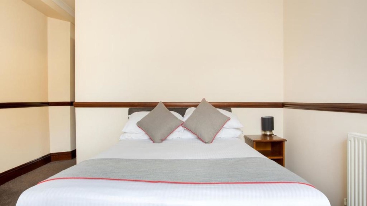 Photo of Bedroom in Saltash