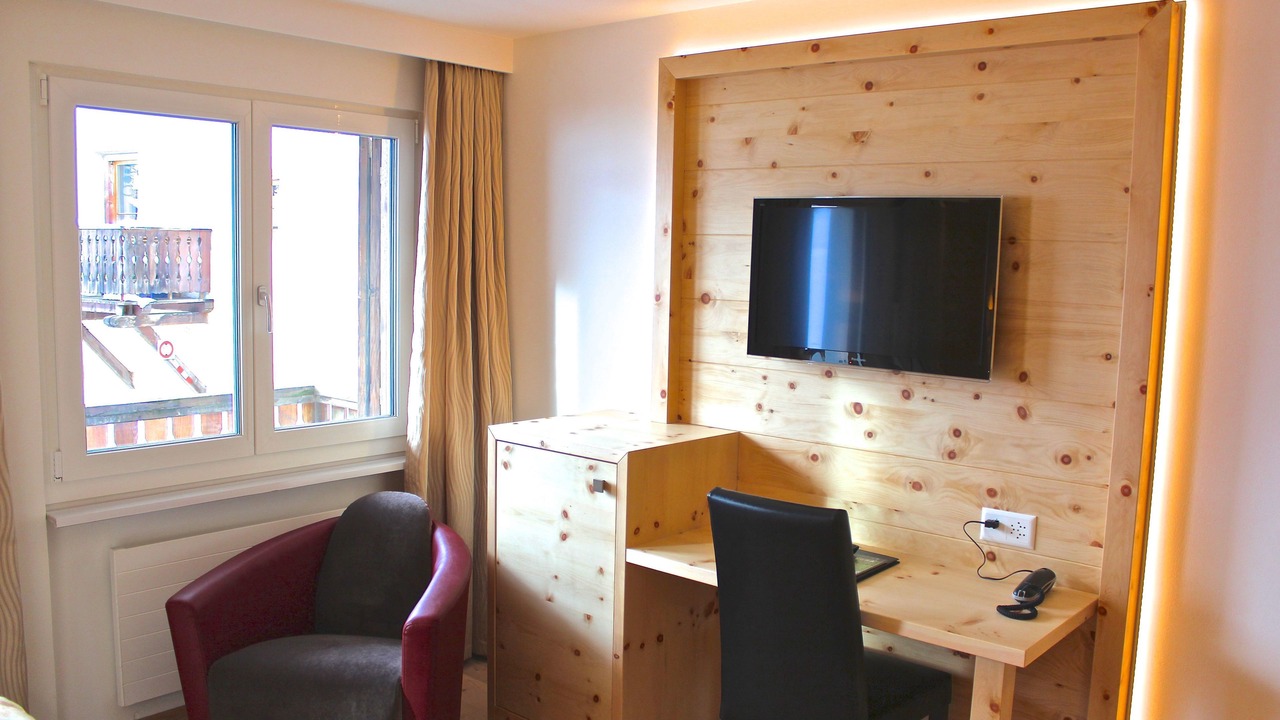 Photo of Bedroom in Engadin Scoul