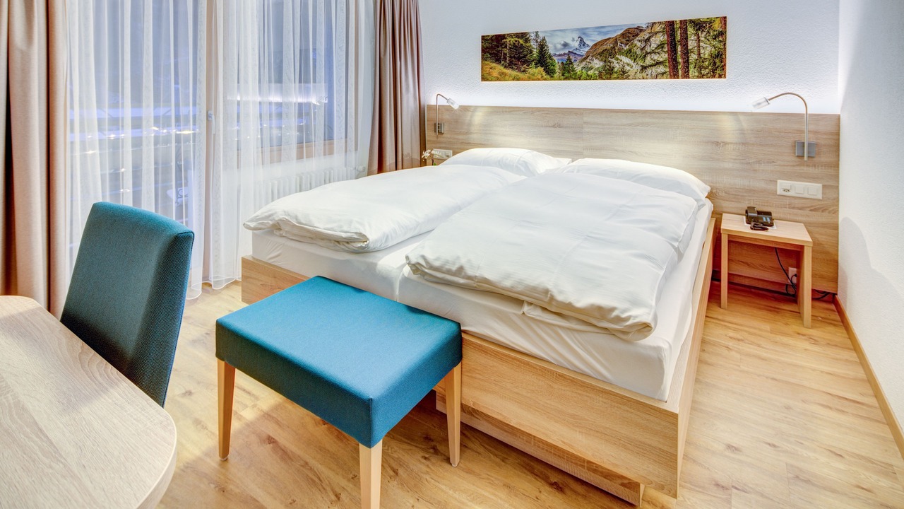 Photo of Bedroom in Taesch