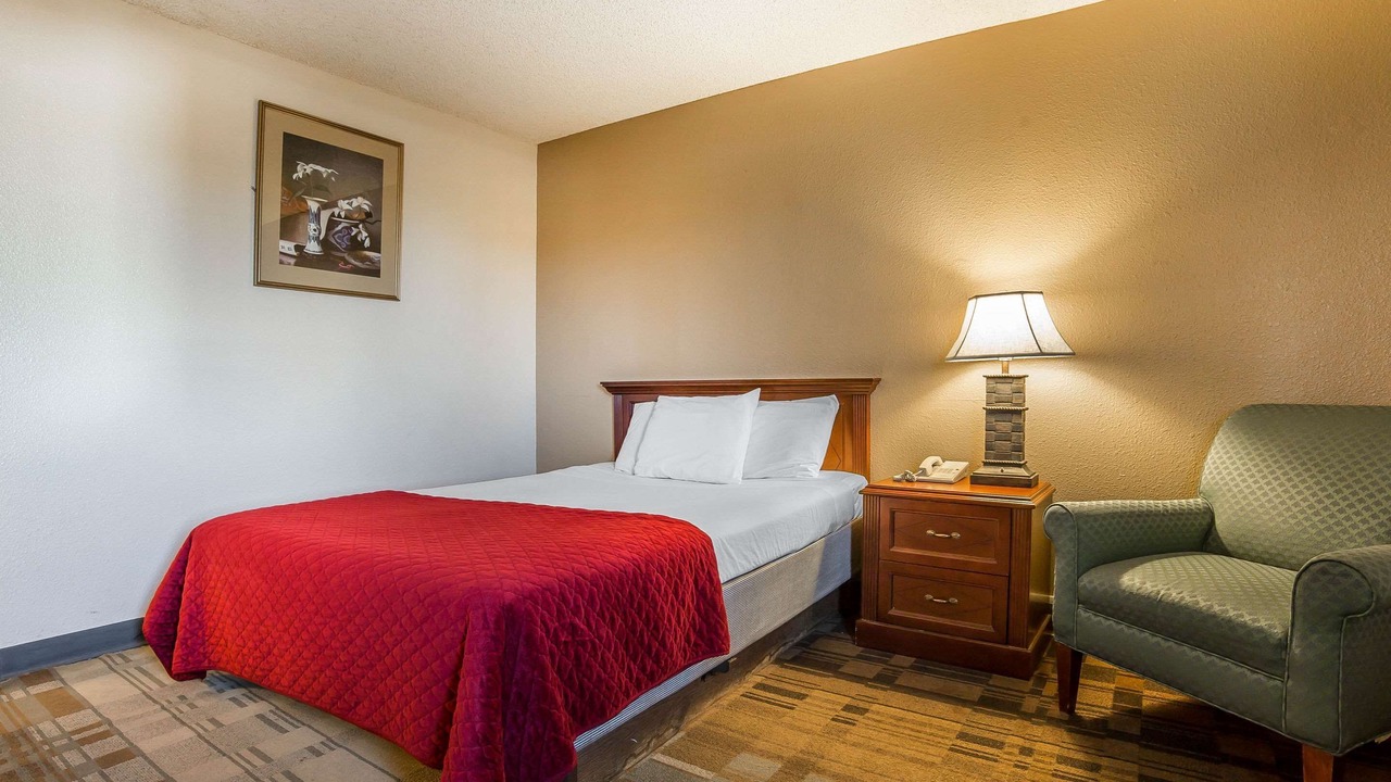 Photo of Bedroom in Cheyenne