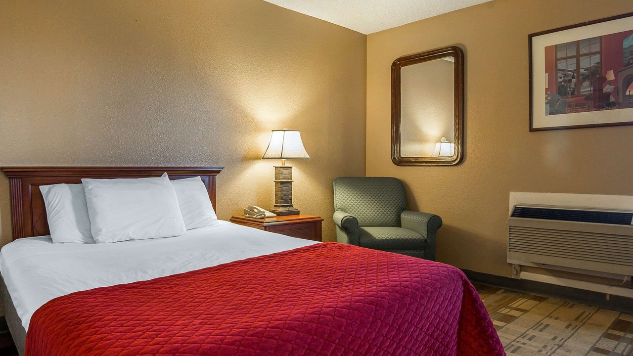 Photo of Bedroom in Cheyenne