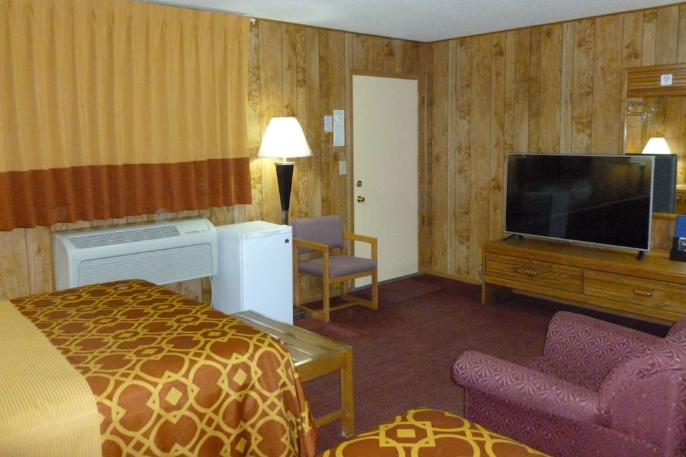 Photo of Bedroom in Chariton