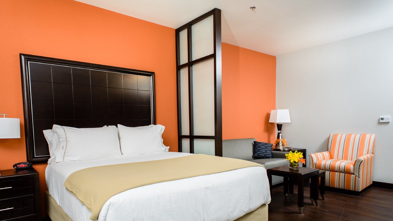 Photo of Bedroom in Gateway