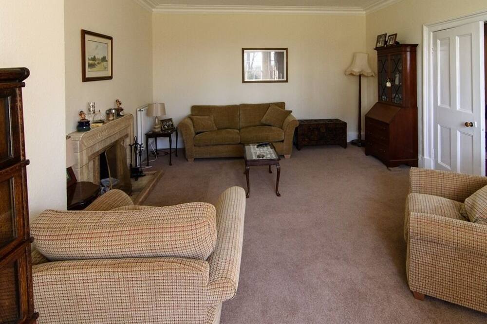 Photo of Others in Stanley